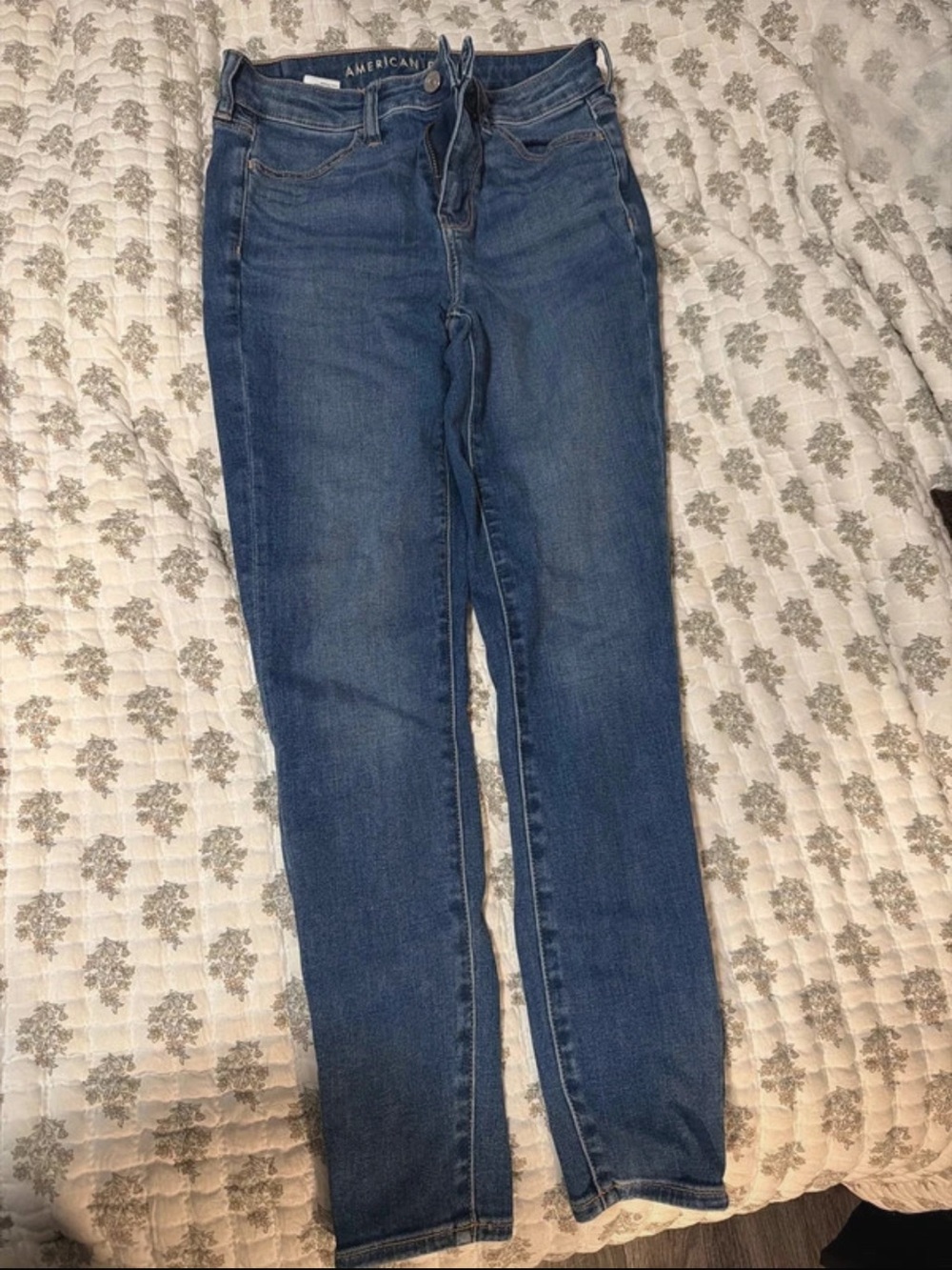American Eagle Outfitters High-Rise Blue Skinny Jeans